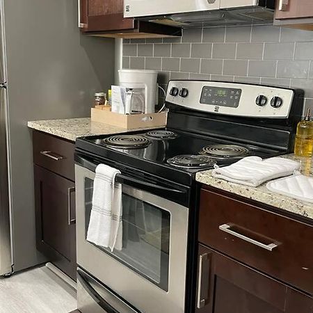 Cozy, High Rise, Large Studio Facing Downtown . Apartment บัลติมอร์ ภายนอก รูปภาพ
