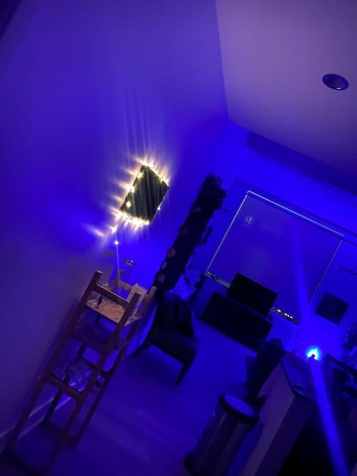 Cozy, High Rise, Large Studio Facing Downtown . Apartment บัลติมอร์ ภายนอก รูปภาพ